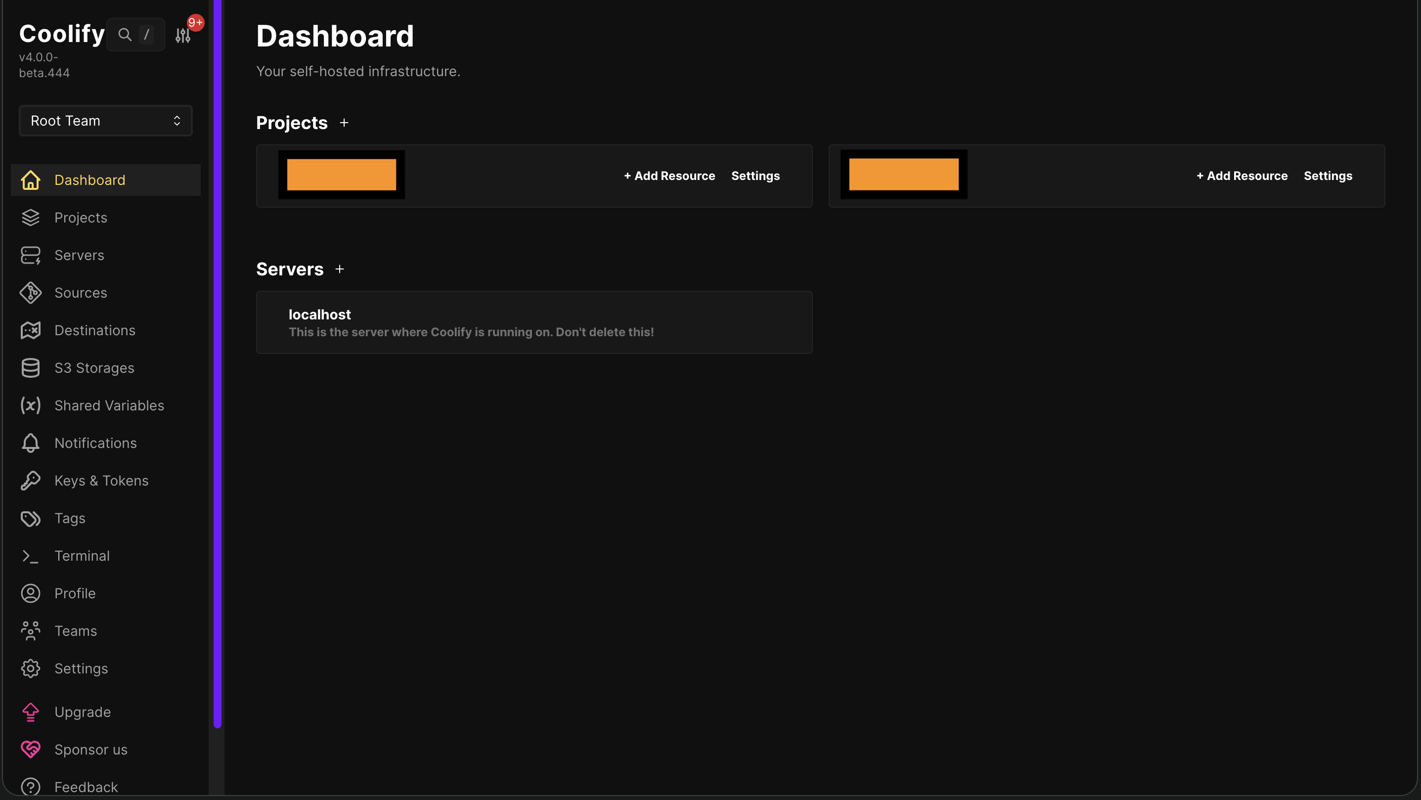 Dashboard principal de Coolify